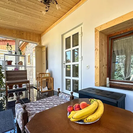 Holiday home Nora 2br & Garden - Happy